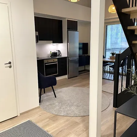 Bright Loft Apartment With Glazed Balcony Tampere Exterior photo